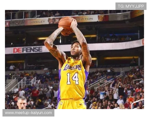 詹姆斯领衔湖人逆转勇士创赛季新高并刷新西部排名格局引爆全美热议